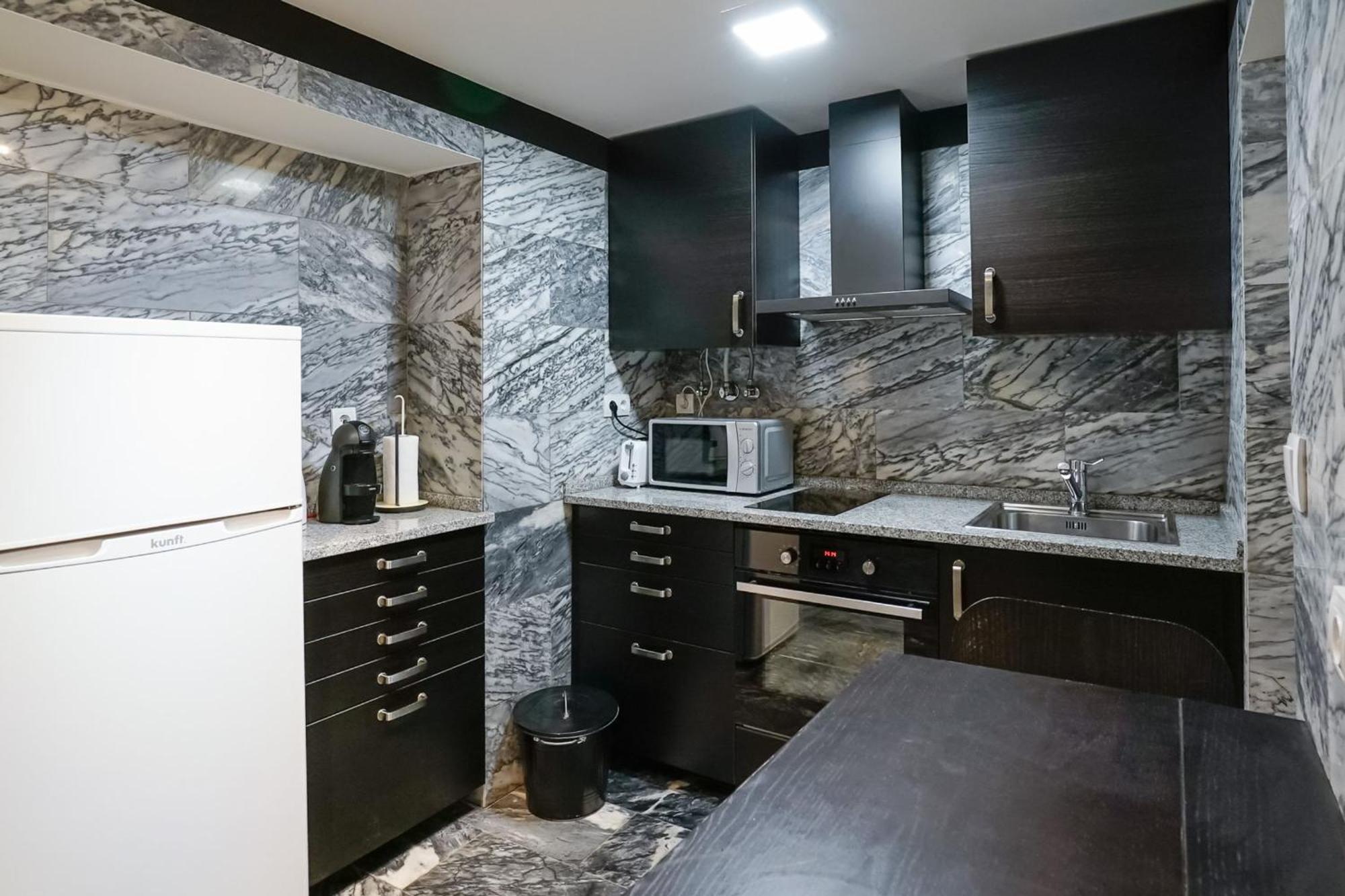 Cosmopolitan Chiado Apartment By Lovelystay Lissabon Buitenkant foto